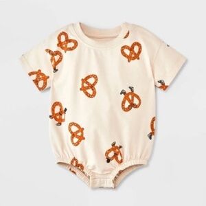 Cat & Jack 0-3mo Pretzel Print Romper